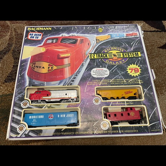 Bachmann Galaxy train set. Sante Fe